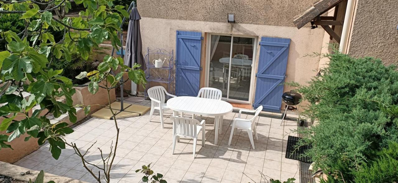 Entre Mer Et Esterel Roquebrune-sur-Argens Exterior photo